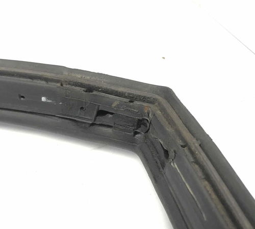 Borracha Vedação Dianteira Direita Nissan Tiida 2008/2014