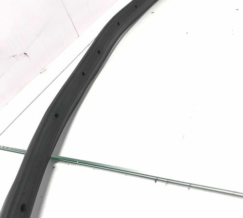 Borracha Vedação Dianteira Direita Chevrolet Cruze 2012/2015