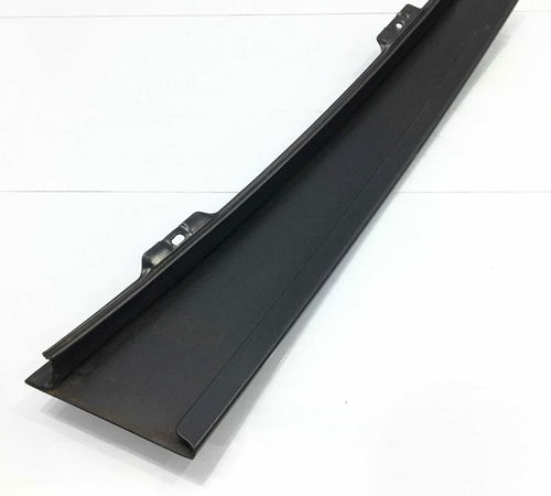 Friso Quadro Janela Dianteira Direita Volkswagen Polo 07/12
