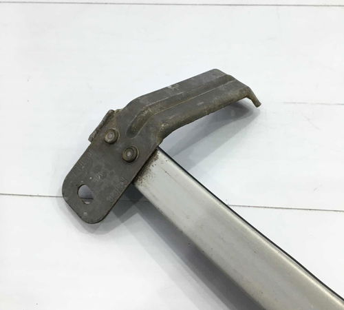 Guia Canaleta Dianteira Direita Nissan Tiida 2008/2014