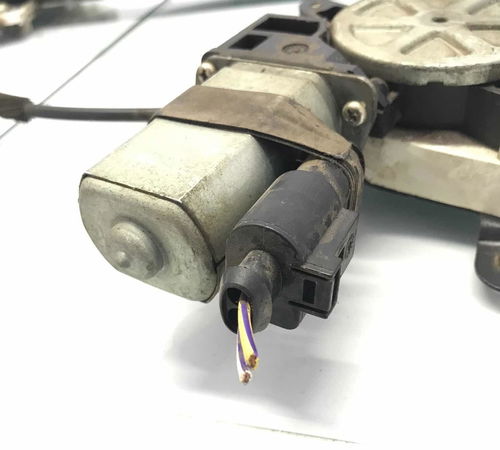 Máquina De Vidro Dianteiro Direito Ford Fiesta 2003/2014