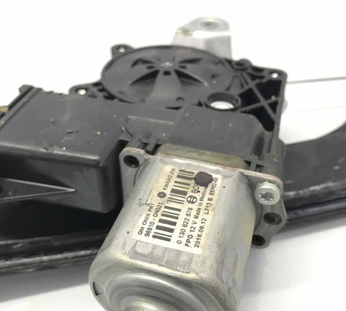Máquina De Vidro Dianteira Direita Chevrolet Onix 2013/2018