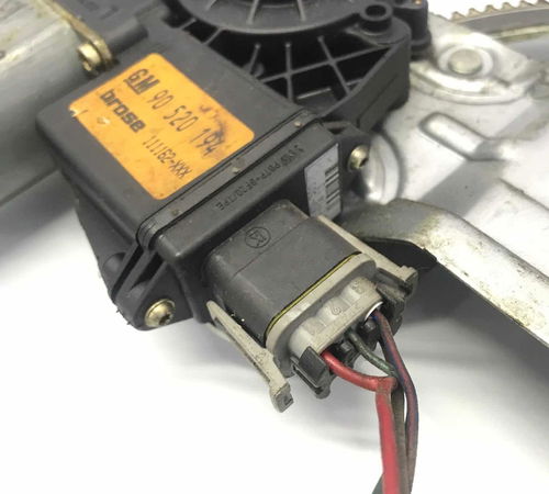 Máquina De Vidro Dianteiro Direito Chevrolet Corsa 2001/2008