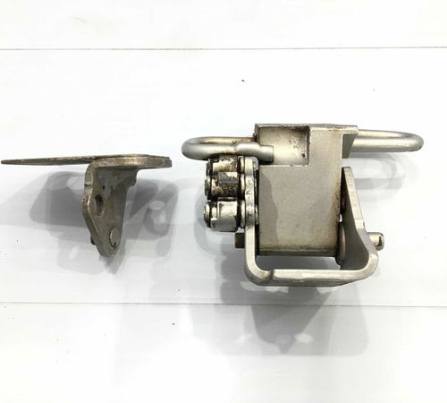 Dobradiça Dianteira Direita Volkswagen Polo 2007/2012