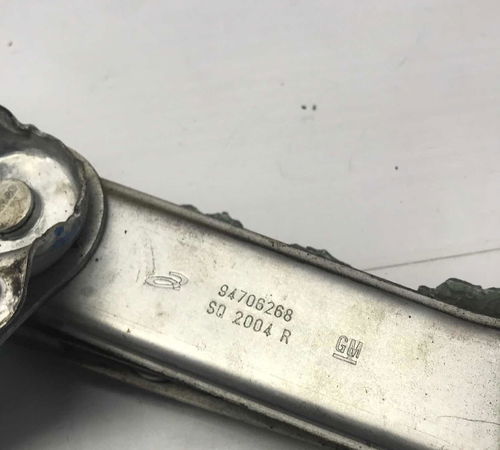 Máquina De Vidro Dianteiro Direito Chevrolet Corsa Max 03/11