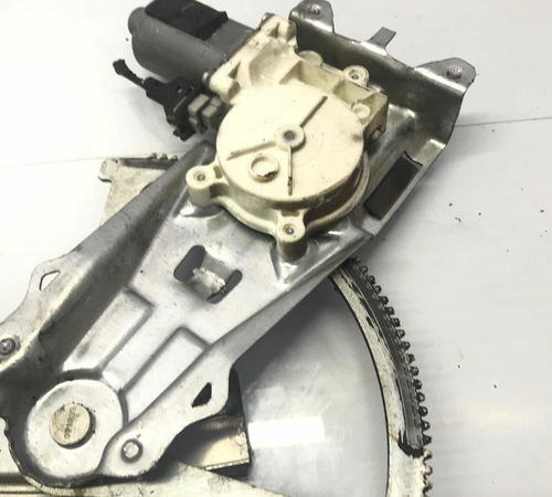 Máquina De Vidro Dianteiro Direito Chevrolet Corsa Max 03/11
