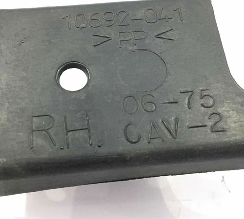 Suporte Fechadura Porta Dianteira Direita Ford Fusion Fusion