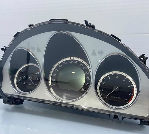 Painel Instrumento Mercedes Benz C300/c250 2011/2013