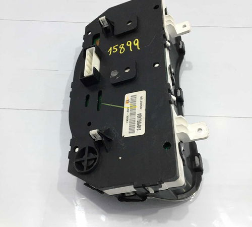 Painel Instrumento Nissan March 2013