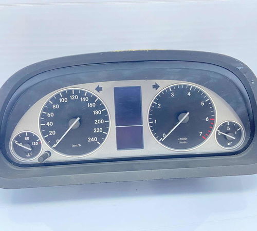 Painel Instrumento Mercedes Benz B170 2009