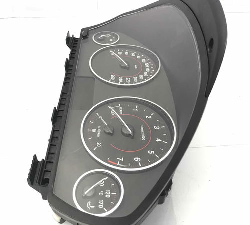 Painel De Instrumentos Bmw 320i 2014