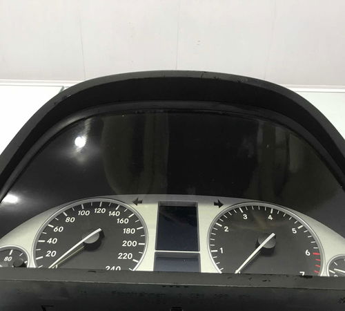 Painel De Instrumentos Mercedes B180/b200 2011