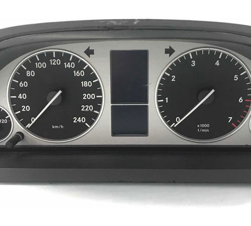 Painel De Instrumentos Mercedes B180/b20...