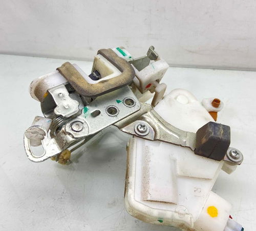 Fechadura Porta Dianteira Direita Toyota Etios 2013/2021