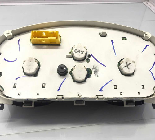 Painel De Instrumentos Ford Fiesta 2013 Com Detalhe