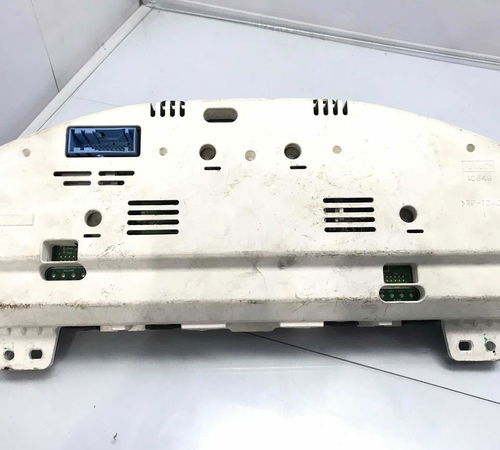Painel De Instrumentos Ford Fusion 2006 Com Detalhe