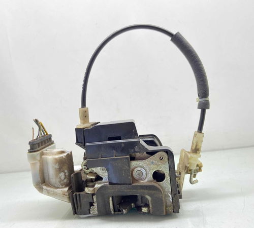 Fechadura Porta Dianteira Direita Fiat Palio Essence 2009/13