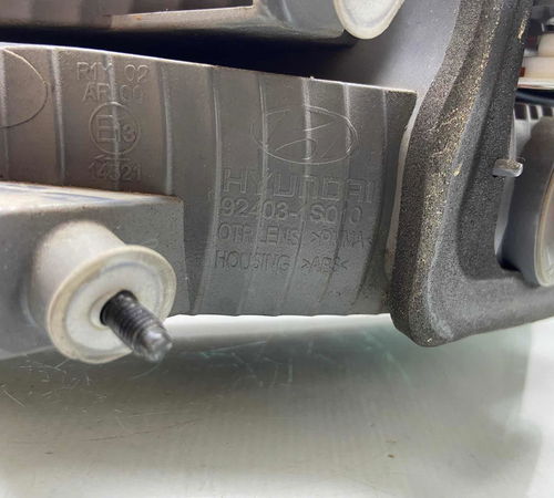 Lanterna Esquerda Tampa Traseira Hyundai Hb20 2013/2018
