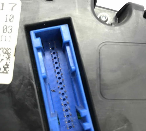 Painel De Instrumentos Volkswagen Fox 2010/2014 C/detalhe