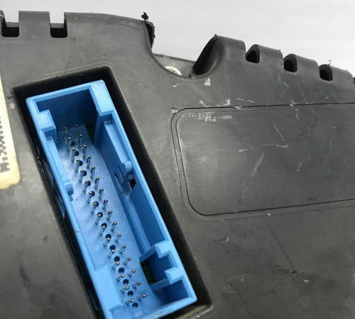 Painel De Instrumentos Volkswagen Fox/spacefox 10/14 C/detal