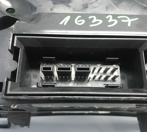 Painel De Instrumentos Volkswagen Jetta 05/10 Com Detalhe