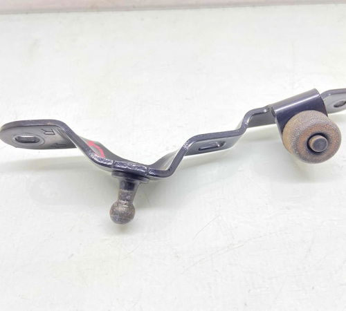 Suporte Amortecedor Direito  Tampa Traseira Toyota Rav4 2011
