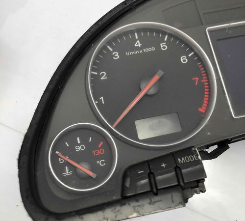 Painel De Instrumentos Audi A4 2.0 2000/2004