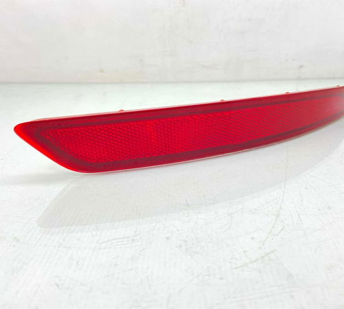 Refletor Olho De Gato Tras Direito  New Fiesta Sedan 14/20