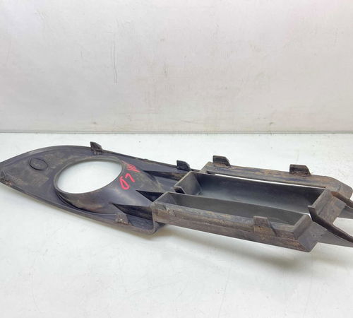 Moldura Pára-choque Milha  Direito Chevrolet Vectra 2006/12