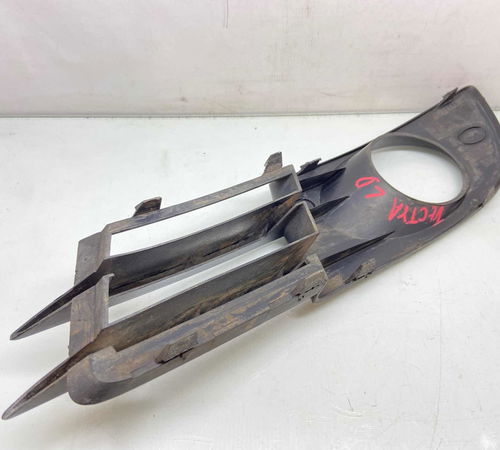 Moldura Pára-choque Milha  Direito Chevrolet Vectra 2006/12