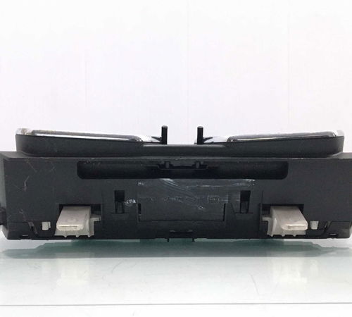 Painel De Instrumentos Nissan Versa 2016