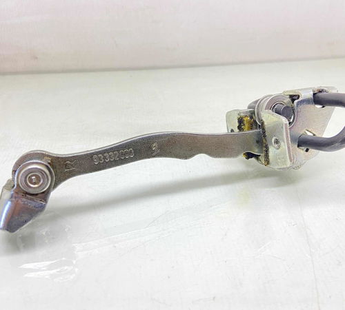 Limitador Porta Dianteira Direita Chevrolet Meriva 2010