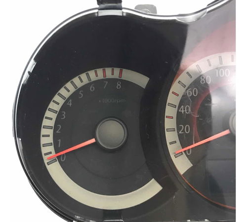 Painel De Instrumentos Com Detalhe Kia Cerato 2012
