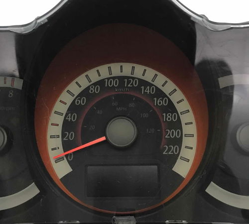 Painel De Instrumentos Com Detalhe Kia Cerato 2012