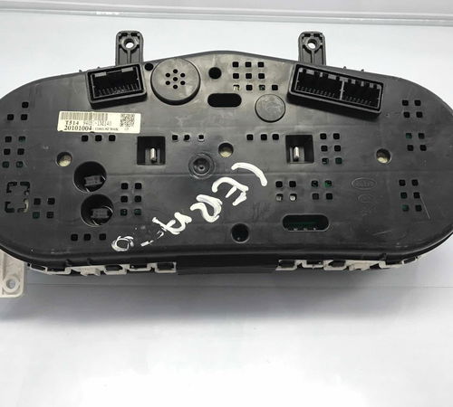 Painel De Instrumentos Com Detalhe Kia Cerato 2012