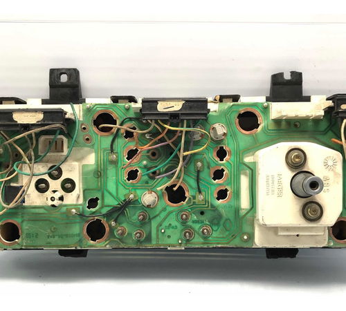 Painel De Instrumentos Renault Clio 1996 Com Detalhes