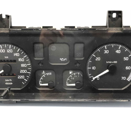 Painel De Instrumentos Renault Clio 1996 Com Detalhes