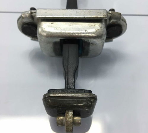 Limitador Dianteira Direita Ford Ecosport 2003/2012