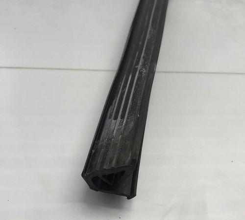 Borracha Canaleta Porta Diant Dir Audi A3 Sedã 2016/2019