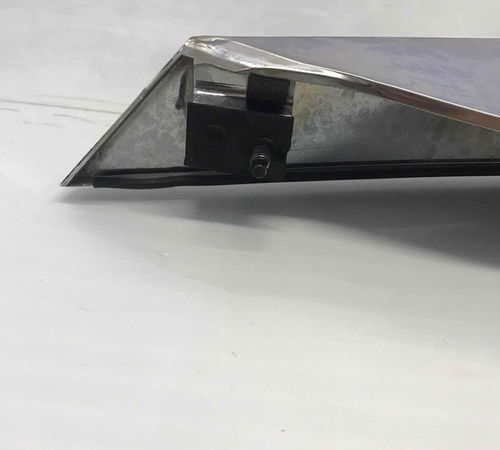 Friso De Placa Hyundai Hb20 Sedan 2013/2018