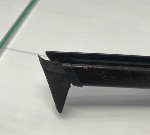 Guia Canaleta Traseira Direita Toyota Corolla 2015/2018