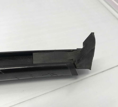 Guia Canaleta Traseira Direita Toyota Corolla 2015/2018
