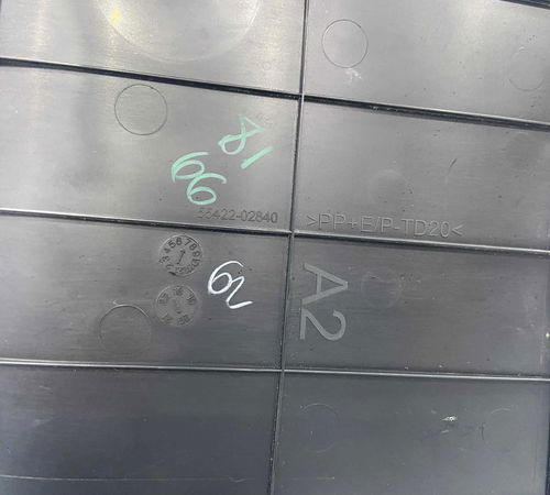 Moldura Inferior Painel Toyota Corolla 2019/2022