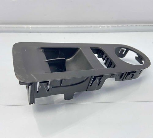 Moldura Botão Vidro Esquerdo Volkswagen Up 2013/2016