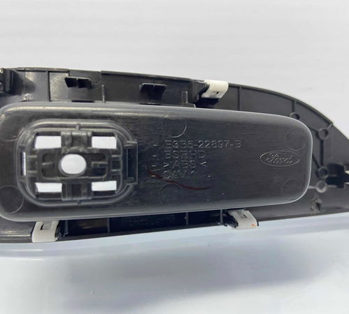Moldura Botão Vidro Diant Esq Ford Ka 2013/2018