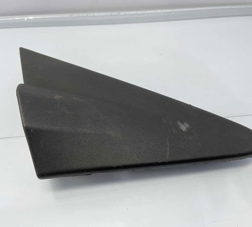 Moldura Retrovisor Direito Chevrolet Oni...