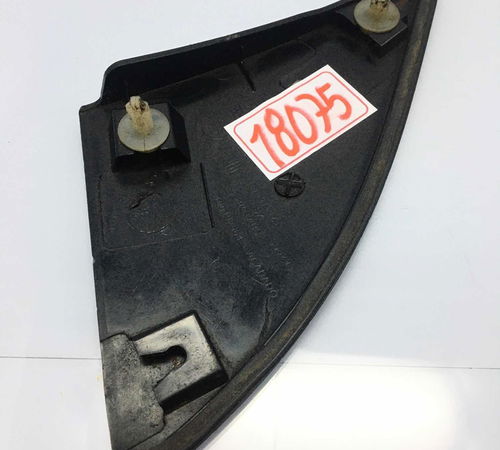 Moldura Retrovisor Externo Esquerdo Fiat Palio 2012/2020