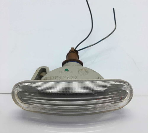 Luz Pisca Pára-lama Fiat Punto 2009/2016