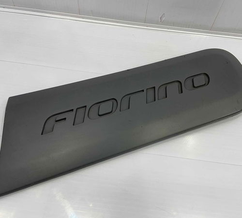 Friso Lateral Esquerdo Fiat Fiorino 2015