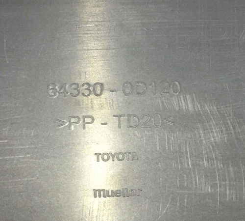Tampão Bagagito Toyota Etios 2013/2021 C/detalhe